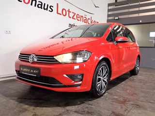 Volkswagen Golf Sportsvan VII Allstar AHK|ACC|NAV|PANO|SHZ Used vehicle for sale | First registration 09/2016 | Price 12.300 €