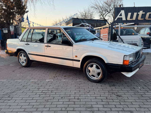 Volvo 740GL*Alu*E-Paket*OLDTIMER GUTACHTEN NOTE 2* - foto 1