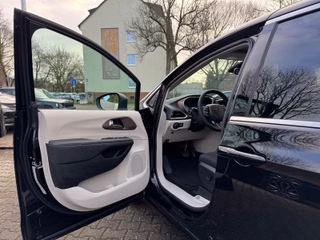 Chrysler Pacifica 3.6l V6 SXT - foto 16