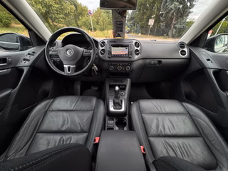 Volkswagen Tiguan 2.0TDI*4x4*Aut.*Leder*Pano*Xenon*Kamera* - foto 2