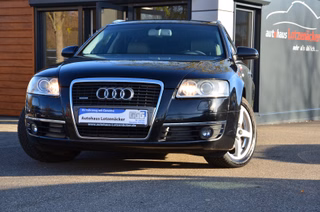 Audi A6 Avant 3.0 TDI quattro abnb. AHK | SH | Navi | Leder Used vehicle for sale | First registration 01/2007 | Price 5.990 €