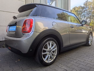 MINI Mini Cooper 1.5 Metropolitan *LED,Navi,SHZ,Cam* - bilder 3