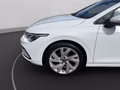 Daumennagel 11 - Volkswagen Golf Variant 1.0 Life Edition eTSI DSG LED+ACC+PDC