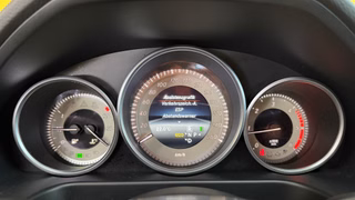 Mercedes-Benz E 250 CDI 4Matic AMG-PACKET NAVI TOTWINKEL CAM - foto 27