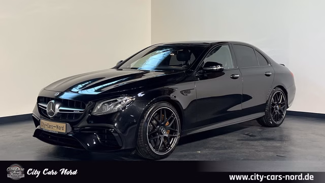 Mercedes-Benz E 63 AMG S 4M KERAMIK-MBEAM-PANO-BURM-DTR+ - фото 1