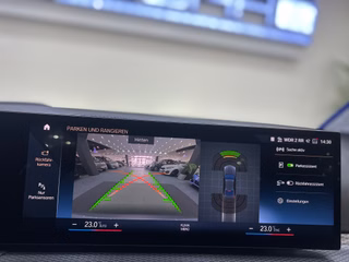 BMW 320 d xDrive M SPORT STHZ HUD ENTERTAINMENT-P INNOVATIONS-P - bilder 26