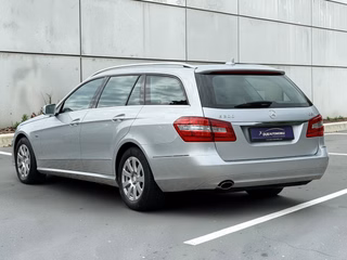 Mercedes-Benz E 200 CGI BlueEfficiency Automatik Navi - bilder 5