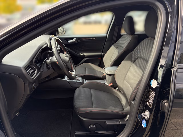 Ford Focus Turnier ST-Line 2.0 TDCi +NAVI+PDC+RFK+WINTERPAKET+ - bilder 6