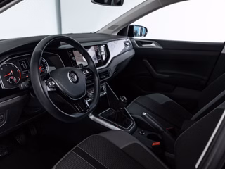 Volkswagen Polo VI 1.6 TDI Highline ACC NAVI KLIMA SHZ - bilder 7