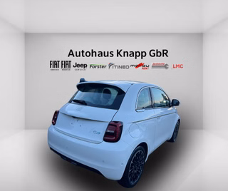 Fiat 500 e La Prima by Bocelli - bilder 3