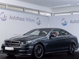 Mercedes-Benz C 63 AMG BI-XENON COMAND H-K PANO SHZ - bilder 2