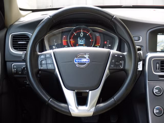 Volvo S60 Momentum 2.0 D3 Automatik Leder - photo 15
