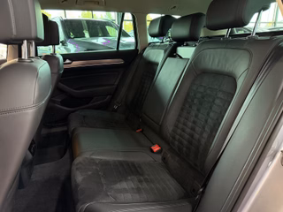 Volkswagen R-LINE/Highline/D-LED/ACC/NAVI/KAM/SHZ/LRH - foto 29