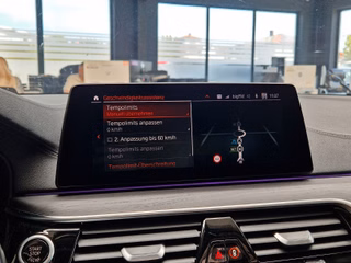 BMW 530d xDrive Luxury Line*KAMERA*CARPLAY*HEBEDACH* - bilder 9