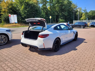 2026 BMW M4 Coupe - photo 3