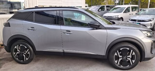 Peugeot 2008 Allure Automatik Allwetterreifen SH - foto 2