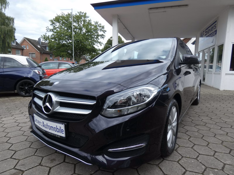 Mercedes-Benz B 200 Sports Tourer 7G-DCT Navi Rückfahrk. Panod