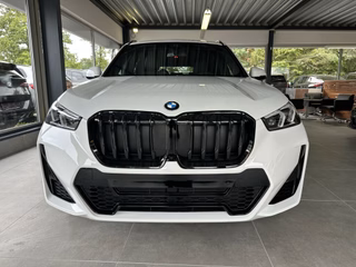 2027 BMW X1 xDrive28i - photo 2
