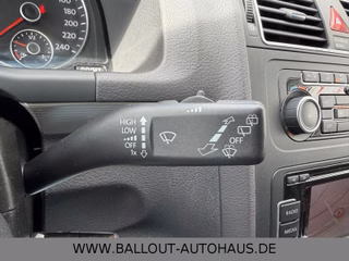 Volkswagen Touran Highline*2.HAND*KLIMA*NAVI*TEMPO*AHK*SHZ* - bilder 18