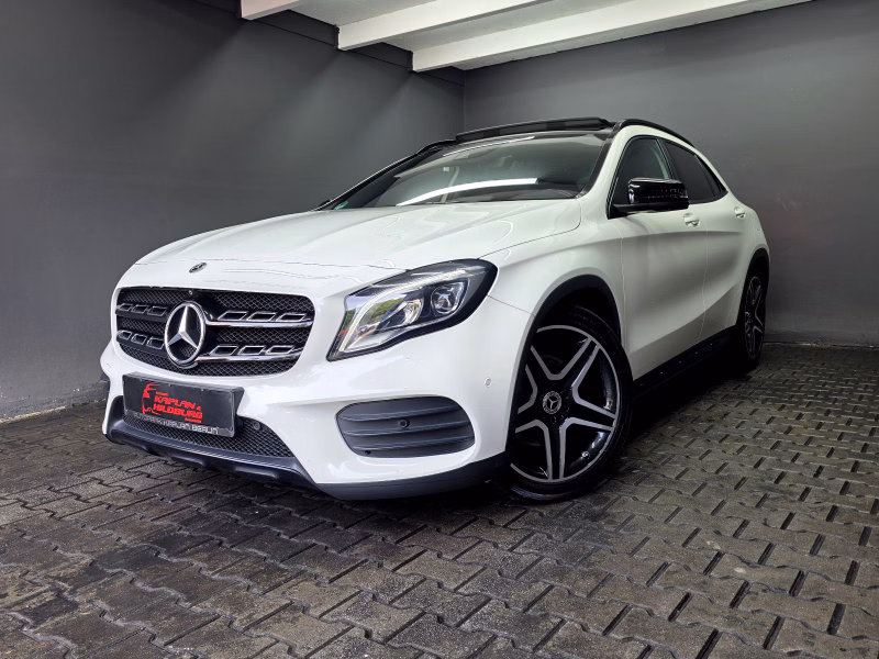 Mercedes-Benz GLA 220 d 4MATIC, AMG LINE, PANO, 360°, NAVI,LED