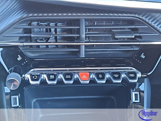 Peugeot 2008 Active  130 EAT8 Sitzheizung Navi Kamera - bilder 4