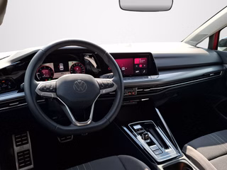 Volkswagen Golf VIII Variant 2.0 TDI Alltrack 4Motion DSG / MATRIX / STHZG / AHK - foto 5