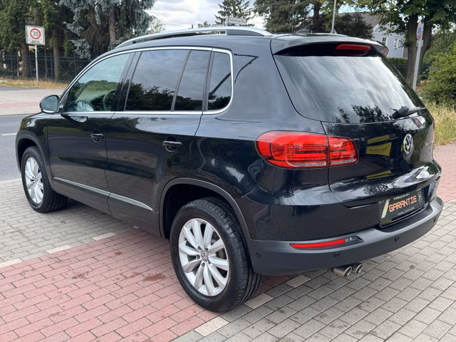 Volkswagen Tiguan 2.0TDI*4x4*Aut.*Leder*Pano*Xenon*Kamera* - foto 5