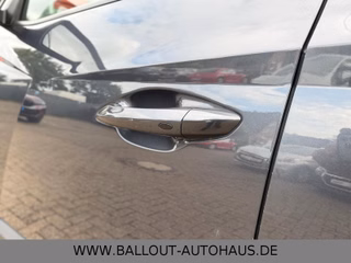 Hyundai TUCSON Hybrid 4W*2.HAND*NAVI*PANO*AHK*SPUR*ACC* - bilder 34