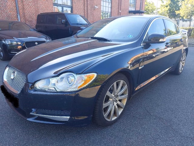 Jaguar XF V6 Premium Luxury KAMERA|NAVI|LK+SHZ|Bi-XENON Gebrauchtwagen Kaufen | EZ 05/2008 | Preis 3.490 €