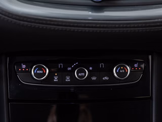 Opel Grandland X 1.6  LED ACC SHZ 360° - bilder 2
