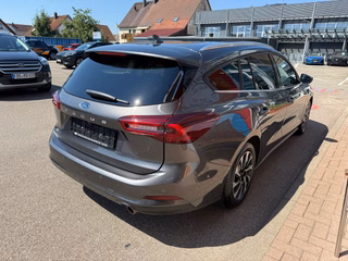 Ford Focus Titanium Turnier, ACC, Toter-Winkel, Elektrische Heckklappe, Key Free - bilder 6
