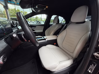 Mercedes-Benz C 300 d AMG-LINE/NIGHT PAKET/LED/SHZ/CARPLAY/PDC+KAM - foto 17
