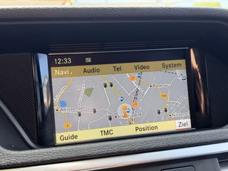 Mercedes-Benz E 200 CGI BlueEfficiency Automatik Navi - bilder 21
