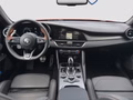 Daumennagel 16 - Alfa Romeo Giulia Intensa 2.0T Q4