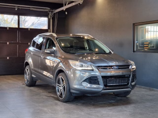 Ford Kuga Titanium 4x4 *ALLRAD*2.0TDCi*Navi*EURO6* - photo 1