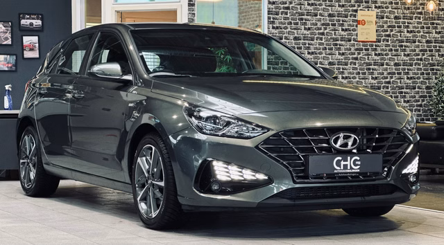 Hyundai i30 Trend Mild-Hybrid CARPLAY|SHZ|LHZ|KAMERA|ACC Gebrauchtwagen Kaufen | EZ 06/2023 | Preis 15.690 €