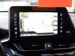 Toyota C-HR Hybrid Lounge Mega Ausstattung - фото 8