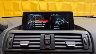 BMW M135 I XDRIVE NAVI PDC SERVICE FULL BMW - bilder 28