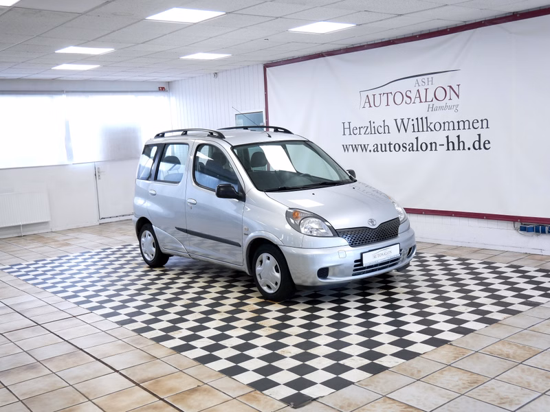 Toyota Yaris Verso 1.3 Linea Sol*1Vorb.Rentner*Servicegepf*   Sol 1Vorb.Rentner Servicegepf