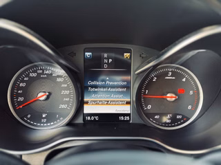 Mercedes-Benz GLC 250 d 4M+AHK+Kamera+Luft+HUD+ILS+Memory+ - foto 6