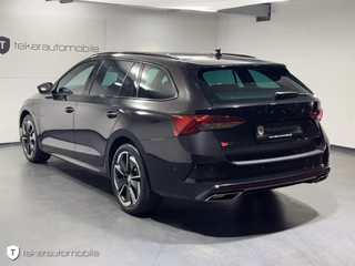 Skoda Octavia Combi RS First Edition iV - bilder 2