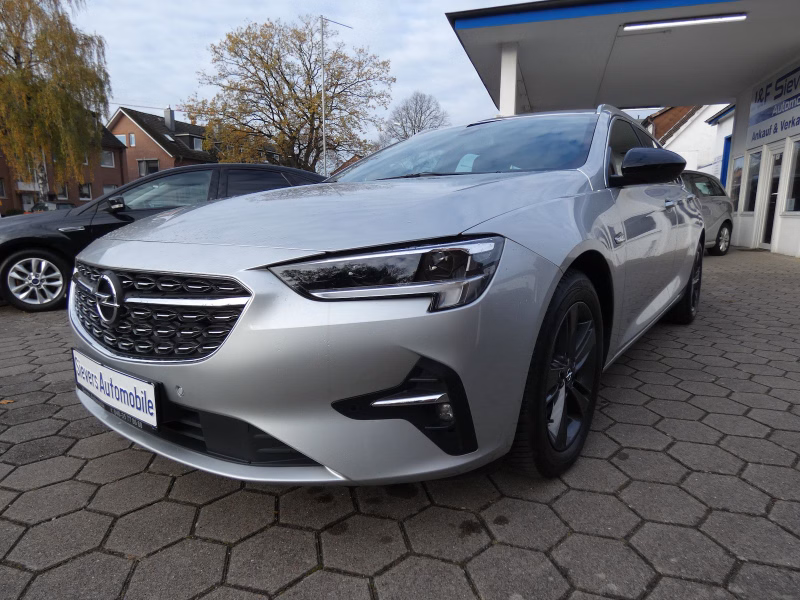Opel Insignia 2,0 CDTI Elegance Sports Tourer Head Up