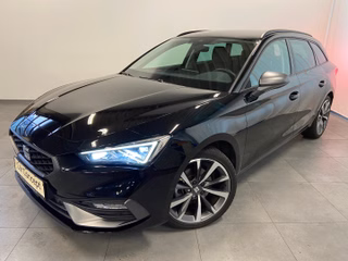 Seat Leon Sportstourer 1.5 eTSI FR DSG 18" T-LEDER MEMORY KAMERA