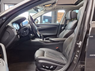 BMW 530d xDrive Luxury Line*KAMERA*CARPLAY*HEBEDACH* - bilder 10