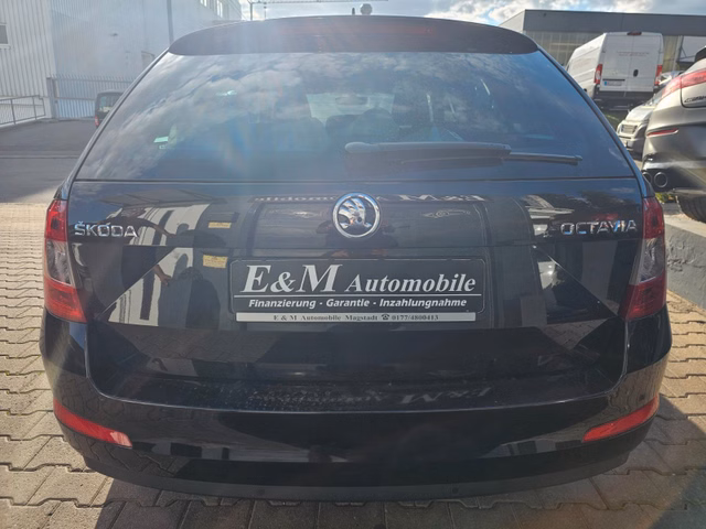 Skoda Octavia Combi Style Automatik*NAVI*XENON*PDC*SHZ - foto 5