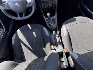 Peugeot 208 Active AC / Pure TECH / 1.2 / Euro6 - bilder 20