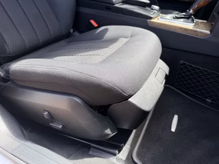 Mercedes-Benz E 200 CGI BlueEfficiency Automatik Navi - bilder 8