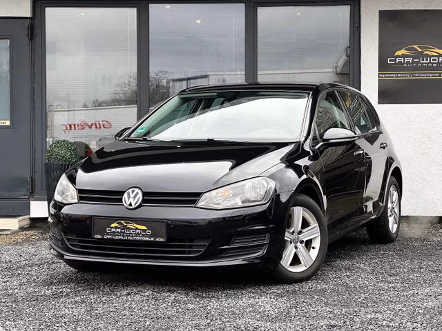 Volkswagen Golf VII Sitzheizung/Scheckheftgepflegt Gebrauchtwagen Kaufen | EZ 02/2013
