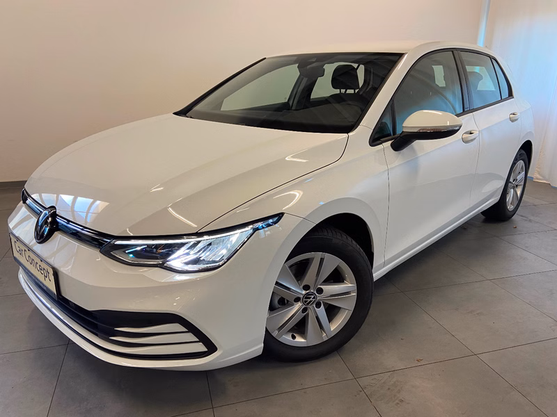 Volkswagen Golf VIII TSI LIFE ACC SITZHEIZUNG 2xPDC