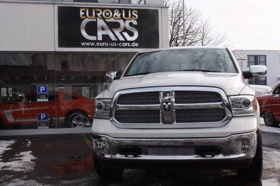 Dodge RAM Crew Cab 5,7V8 Longhorn 1500 4x4 LPG Mwst